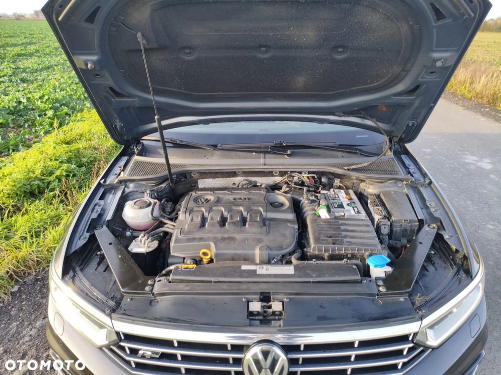Volkswagen Passat 2.0 TDI BMT Highline DSG7 - 10