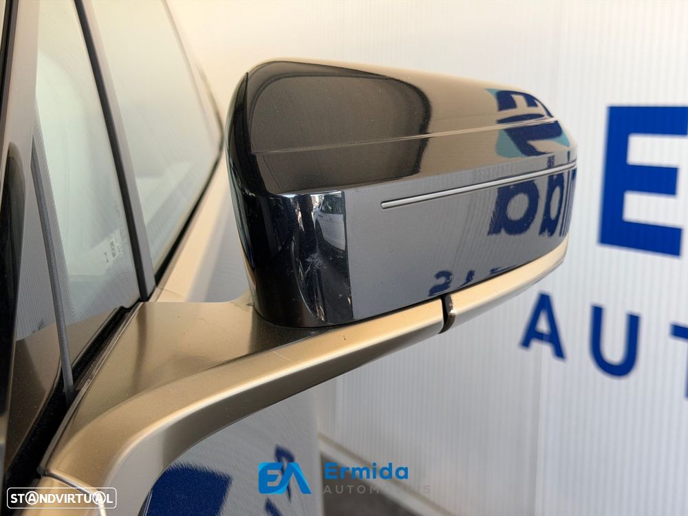 BMW iX xDrive 40 Pack Desportivo - 11
