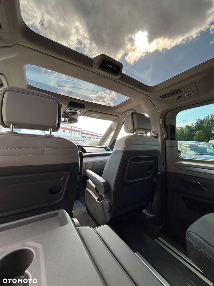 Volkswagen Multivan 2.0 TDI L2 Edition DSG - 17