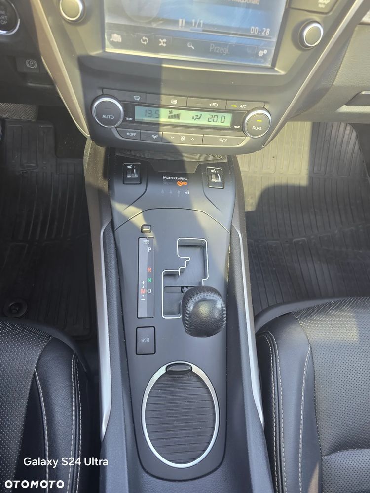 Toyota Avensis 2.0 Prestige MS - 11
