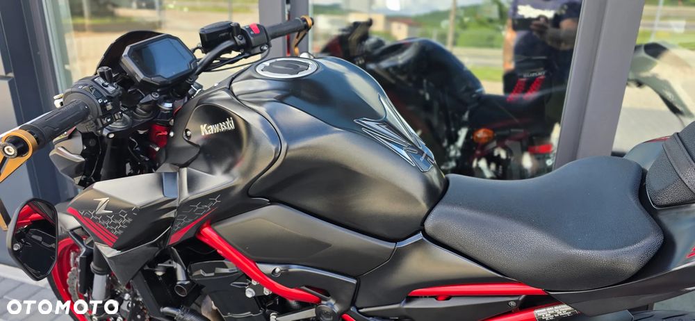 Kawasaki Z 900 - 34