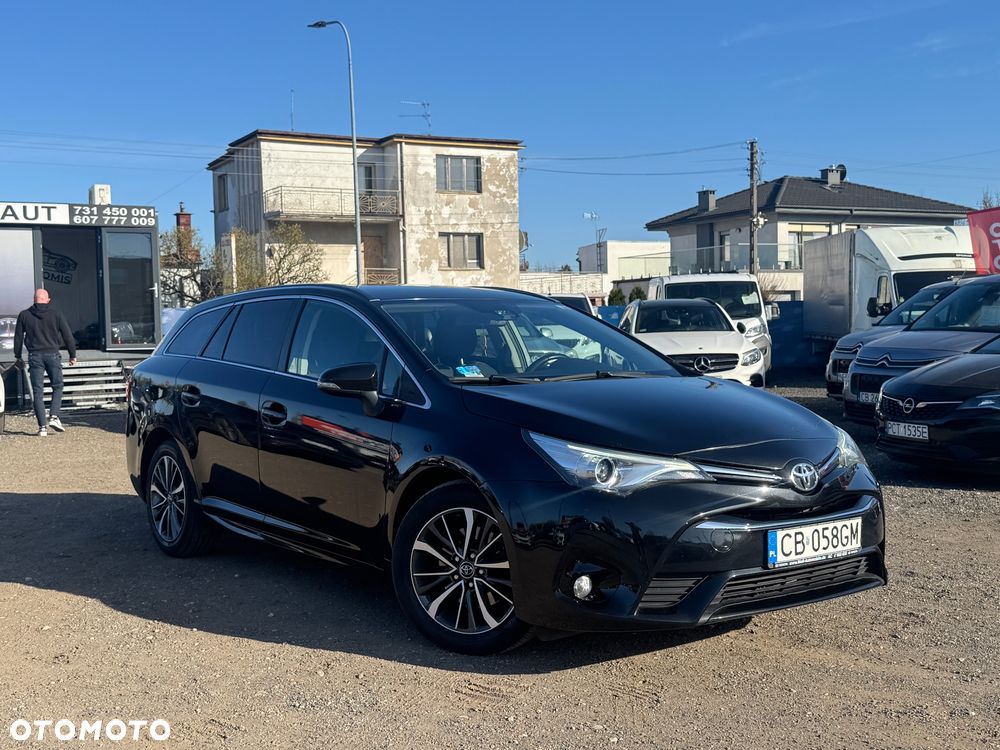 Toyota Avensis 2.0 D-4D Active Business - 3