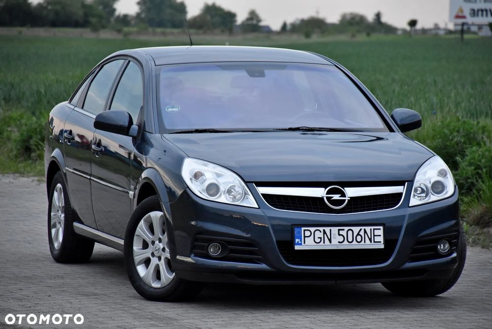 Opel Vectra 1.8 Cosmo Plus - 4