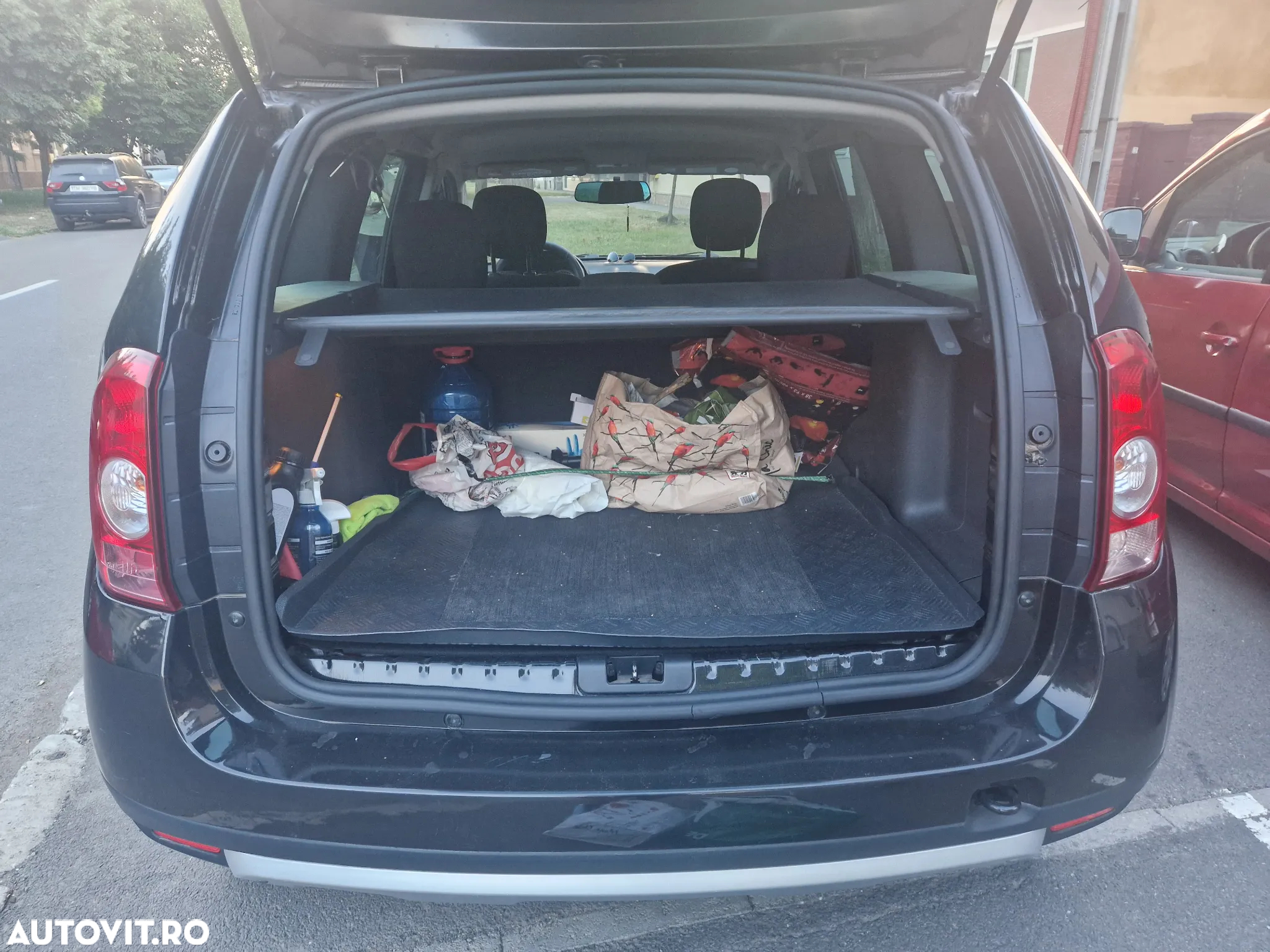 Dacia Duster 1.6 4x4 - 12