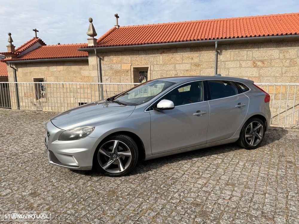 Volvo V40 1.6 D2 R-Design - 22