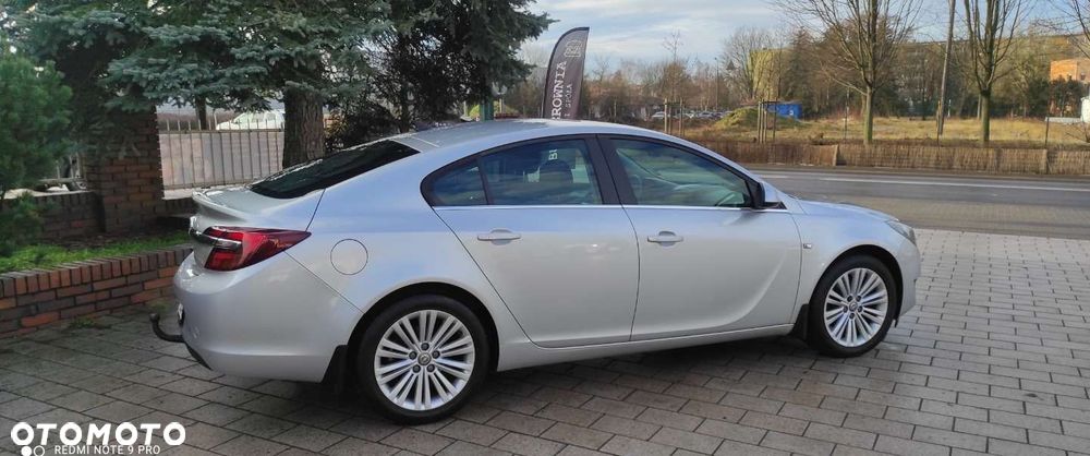Opel Insignia - 10