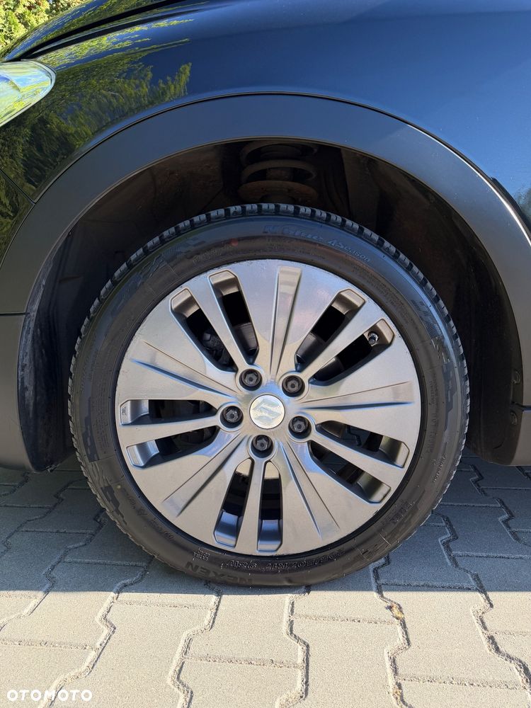 Suzuki SX4 S-Cross 1.6 DDiS 4x4 limited+ - 32