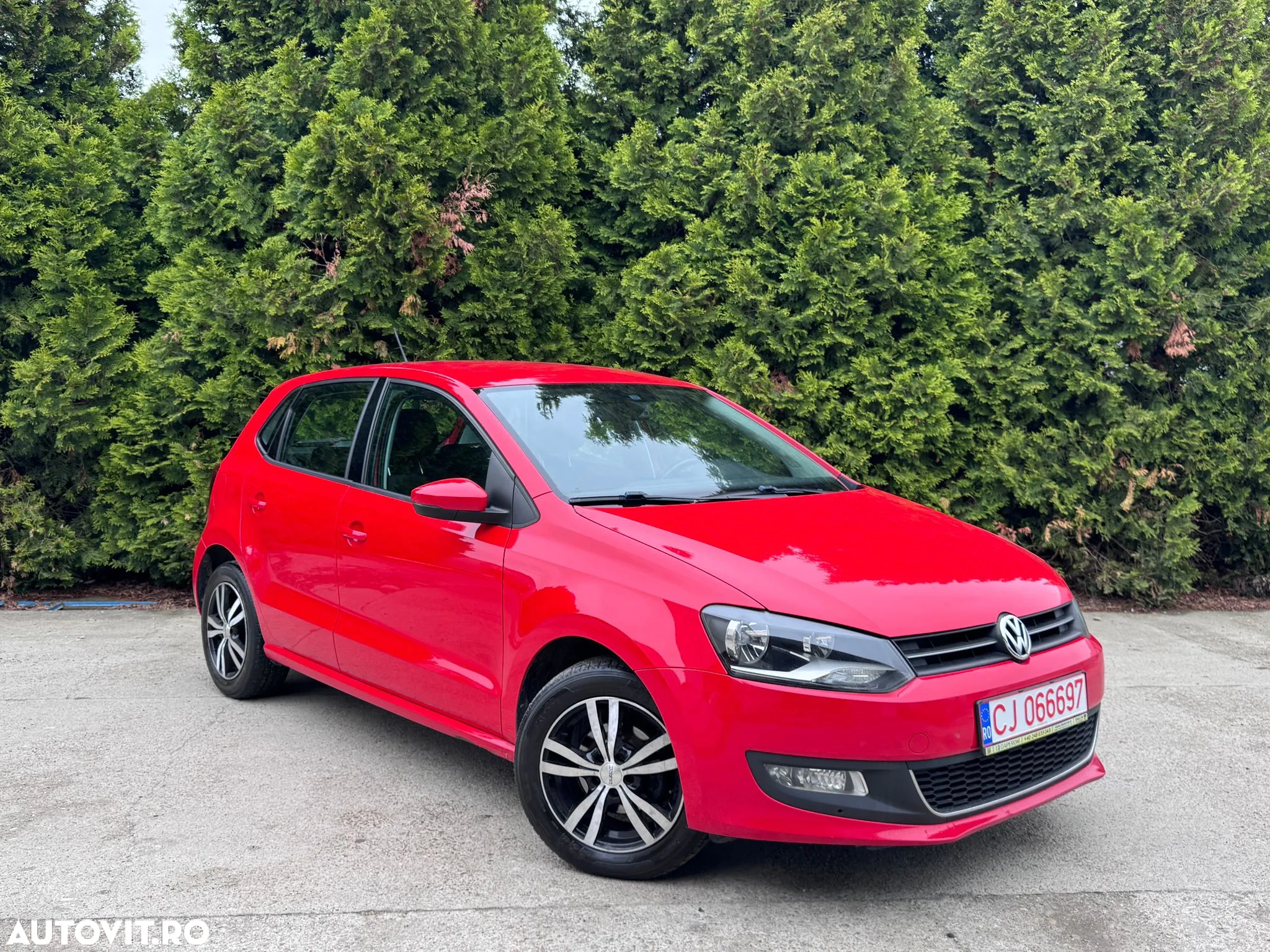 Volkswagen Polo 1.6 TDI Black/Silver Edition - 2