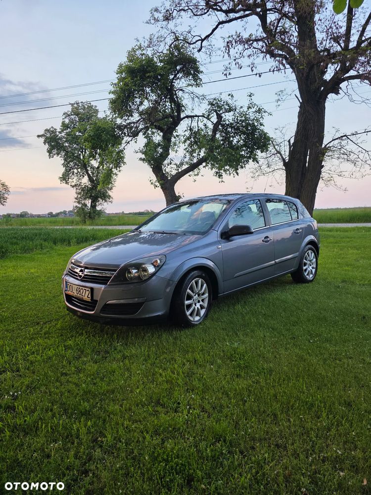 Opel Astra 1.7 CDTI Elegance - 4