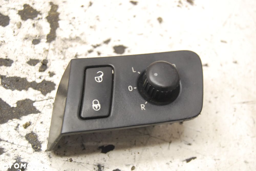 PRZEŁĄCZNIK REGULACJI LUSTEREK 1T1959552 VW TOURAN I 1T1959552F 1T1959552A - 1
