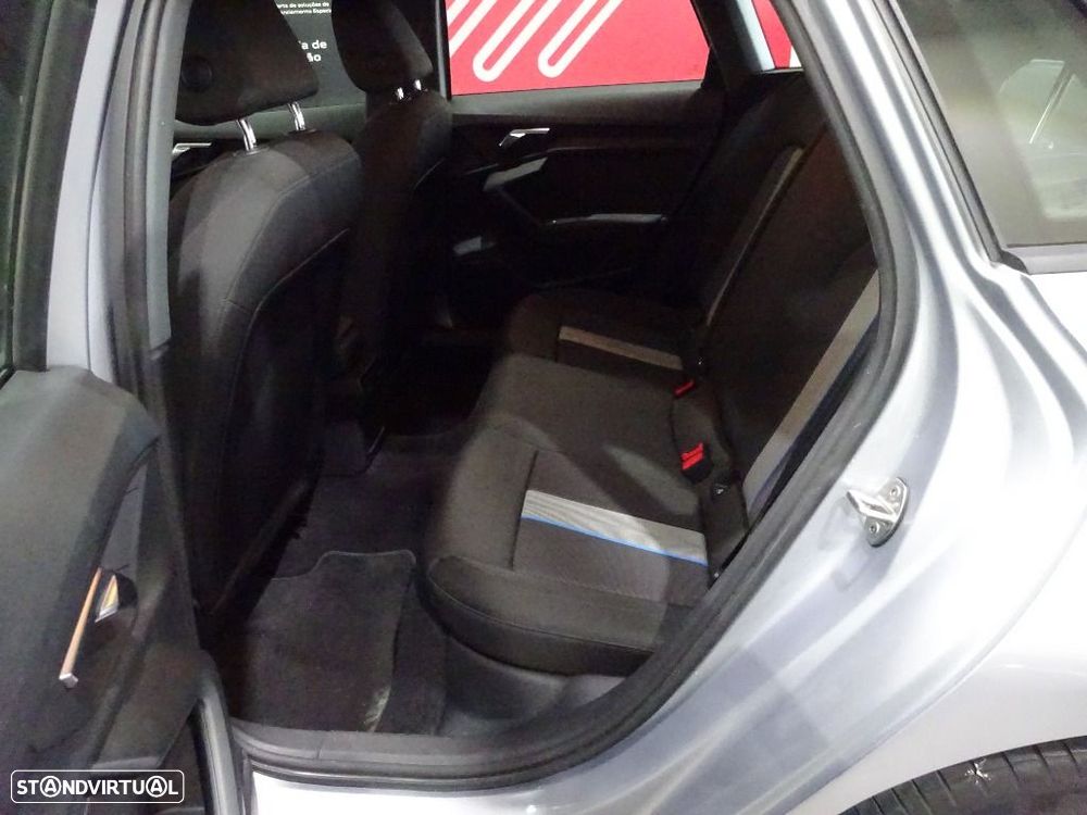 Audi A3 Sportback 30 TDI Advanced - 30