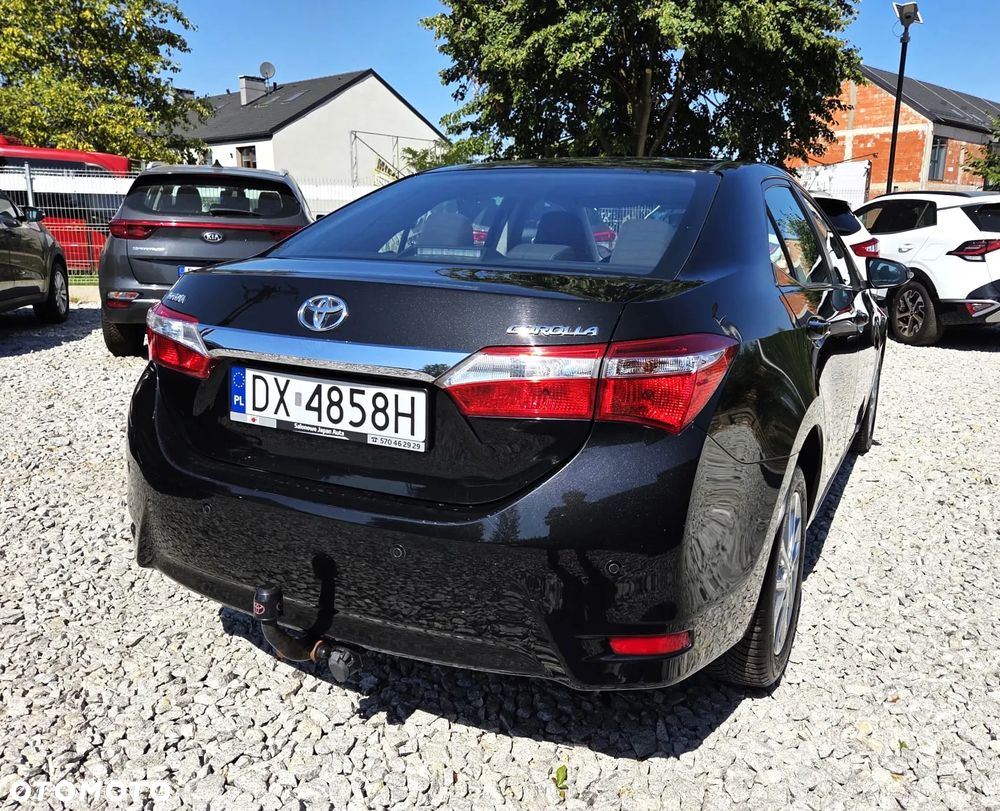 Toyota Corolla 1.6 Prestige EU6 - 11