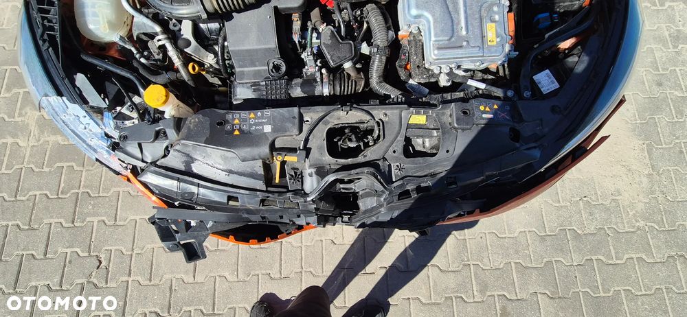 Renault Clio 1.6 E-TECH Equilibre - 8