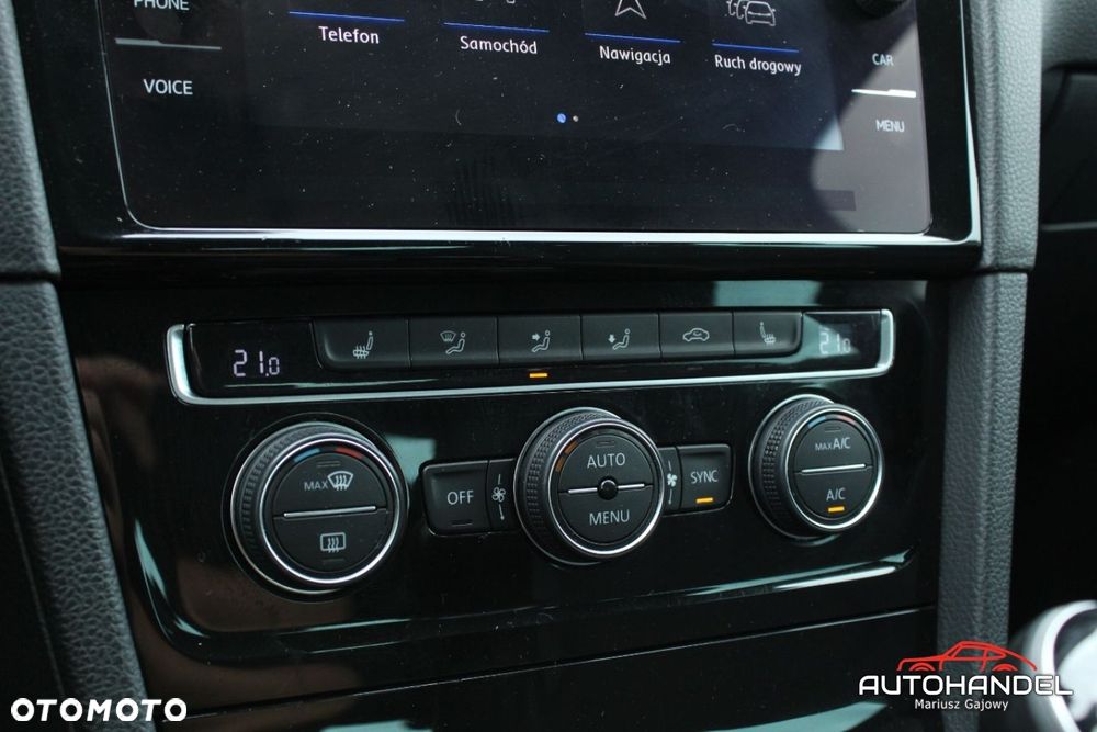 Volkswagen Golf - 17