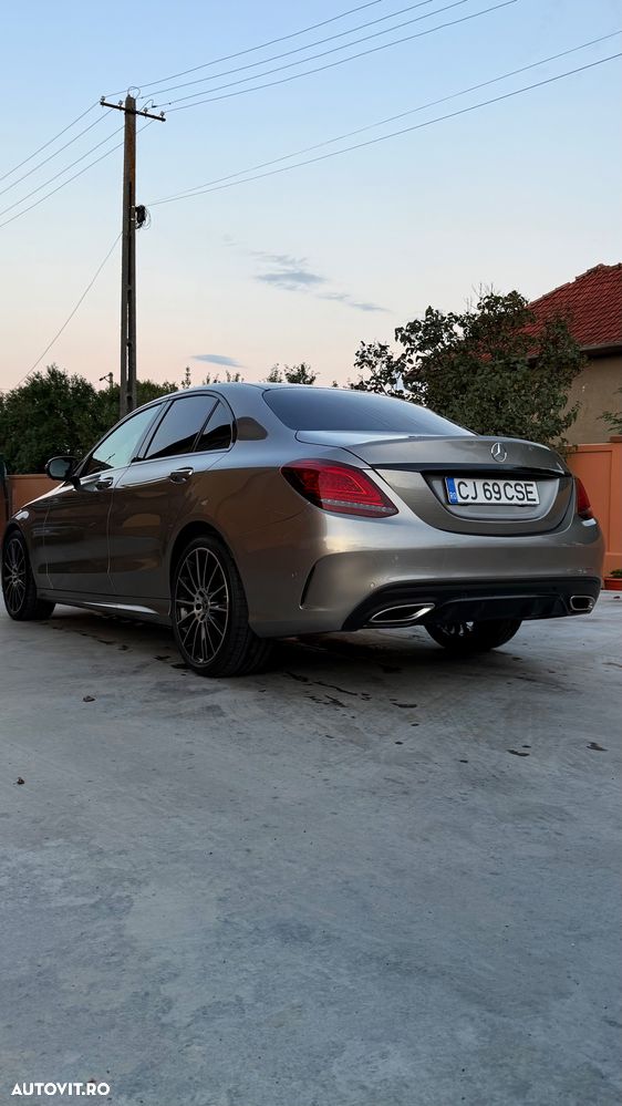 Mercedes-Benz C 200 4Matic 9G-TRONIC AMG Line - 6
