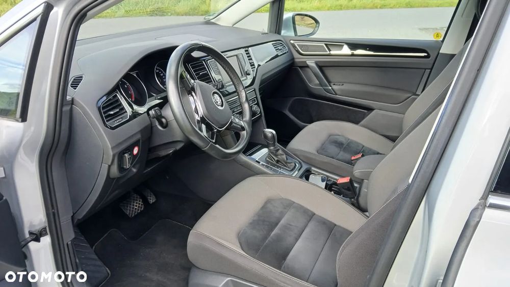 Volkswagen Golf Sportsvan - 6