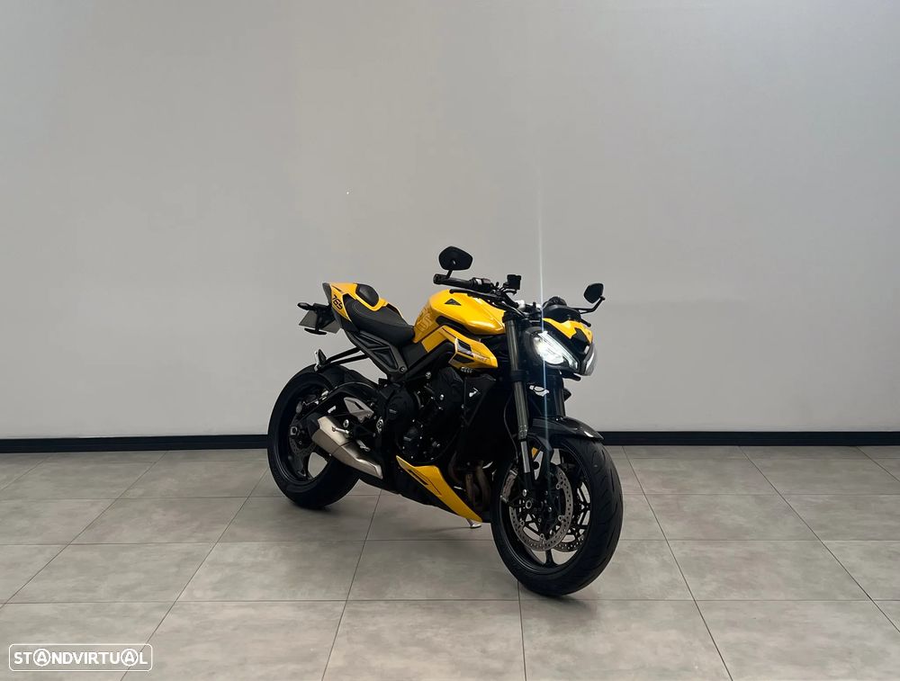 Triumph Street Triple 765 RS - 1