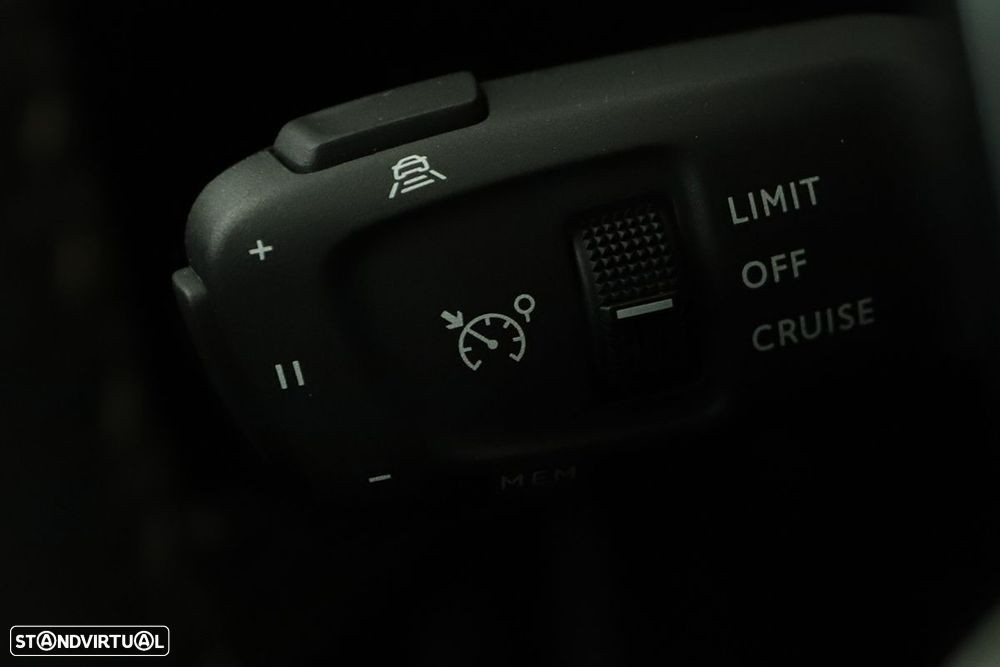 Peugeot 3008 1.2 PureTech GT EAT8 - 18