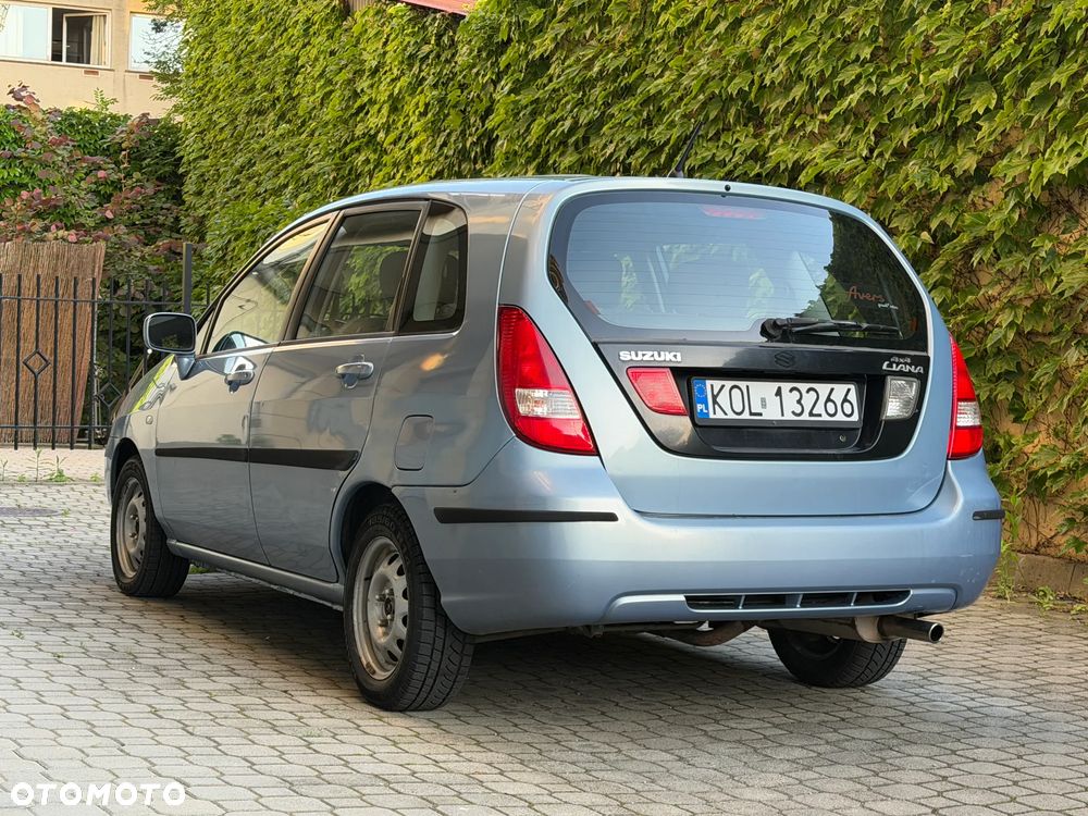 Suzuki Liana - 6