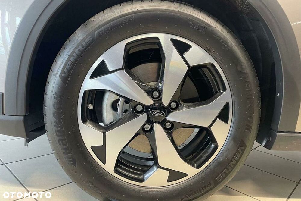 Ford Tourneo Connect - 6