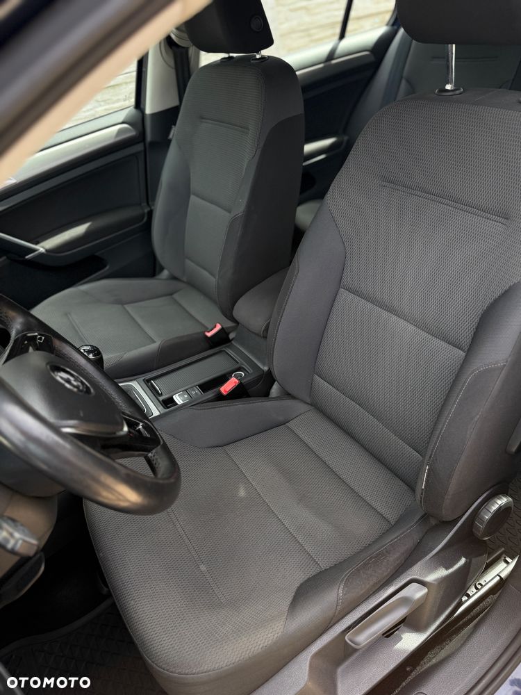 Volkswagen Golf 1.6 TDI BlueMot Comfortline - 9