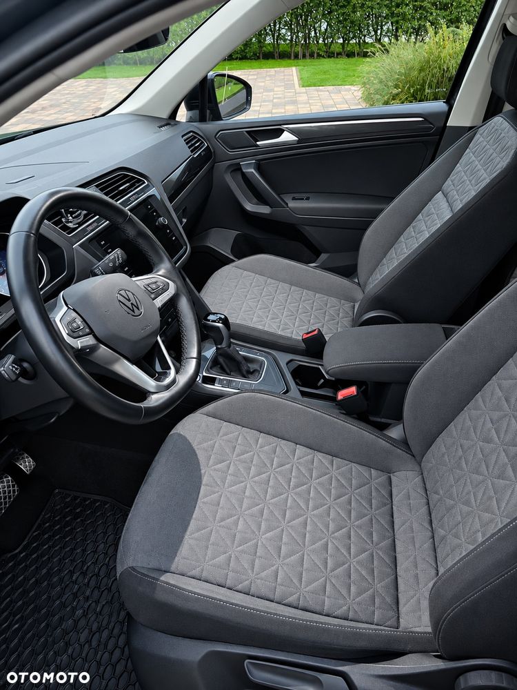 Volkswagen Tiguan - 6