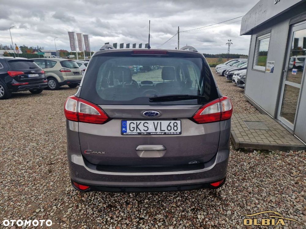 Ford Grand C-MAX - 8