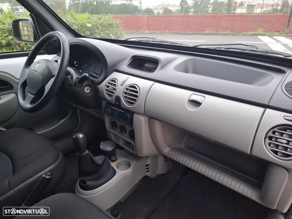 Renault KANGOO 1.5 DCI - 4