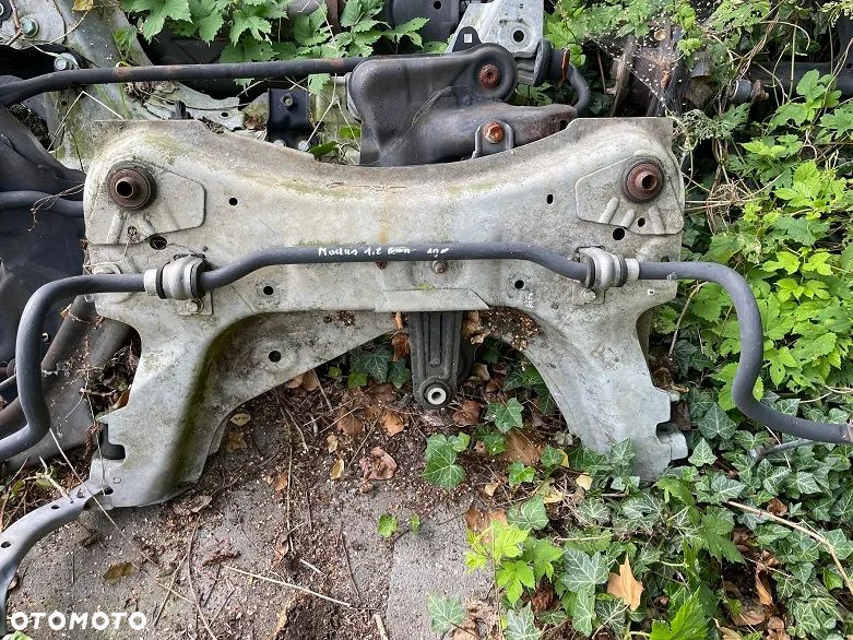 Renault Modus po faceliftingu  sanki wózek