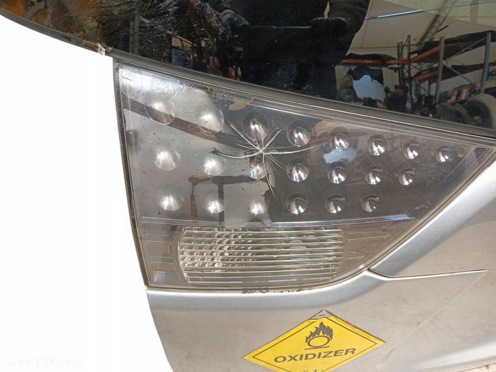 KLAPA BAGAŻNIKA MITSUBISHI OUTLANDER II (2006 - 2013) 2.0 DI-D - 9