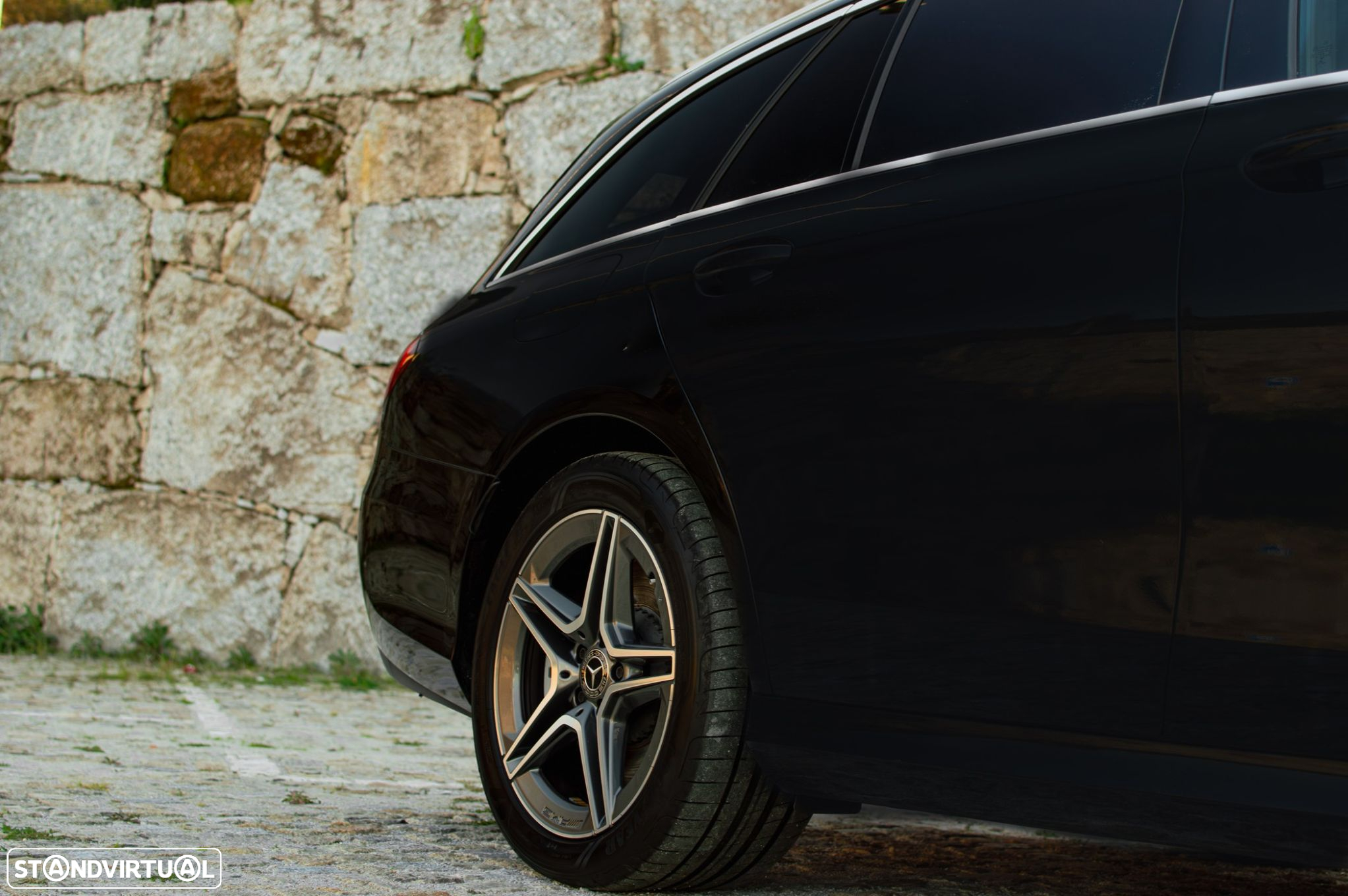 Mercedes-Benz E 300 - 10