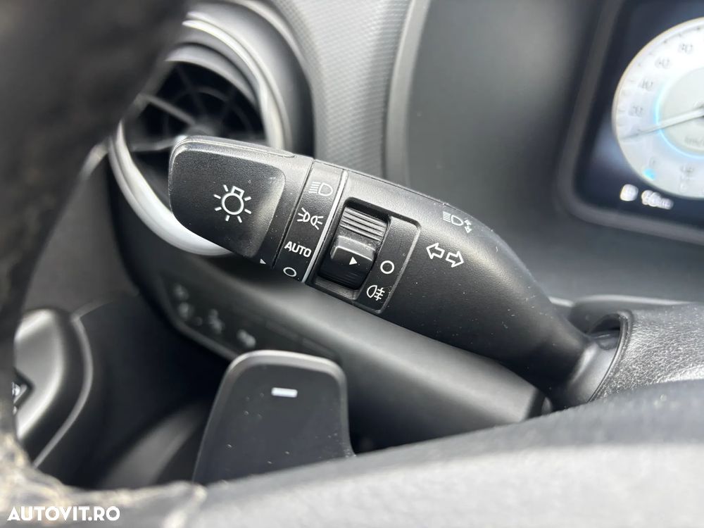 Hyundai KONA 1.6 GDI DCT Advantage - 24