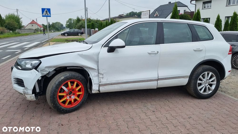 Volkswagen Touareg 3.0 V6 TDI Blue Motion DPF Automatik Exclusive Terrain Tech - 11