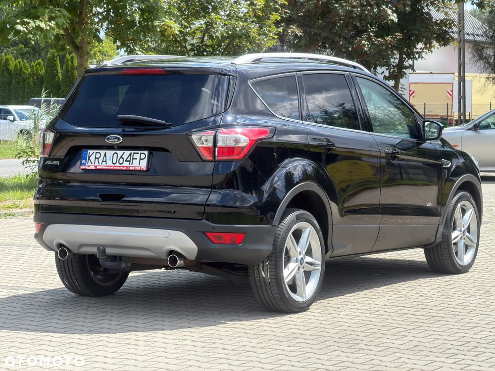 Ford Kuga 2.0 TDCi AWD Titanium - 35