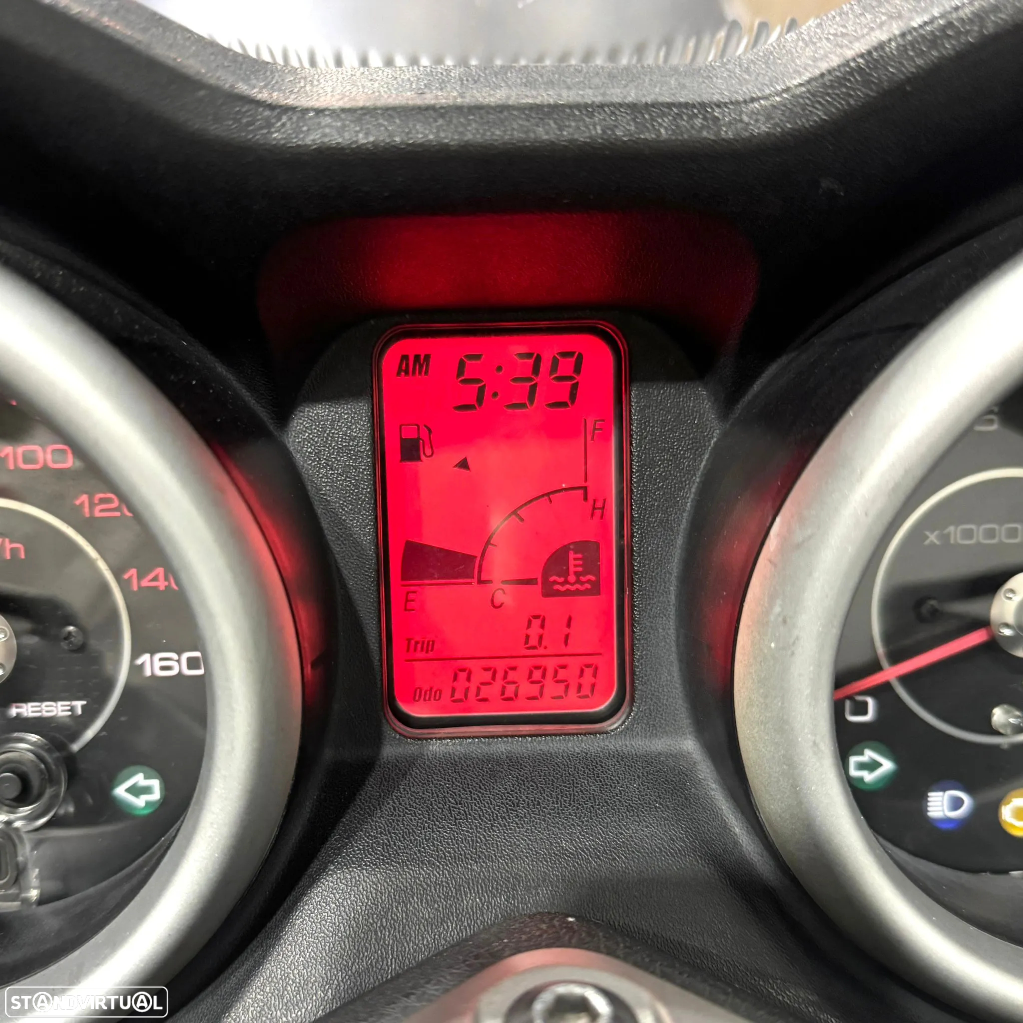 Yamaha X-Max 125 - 7