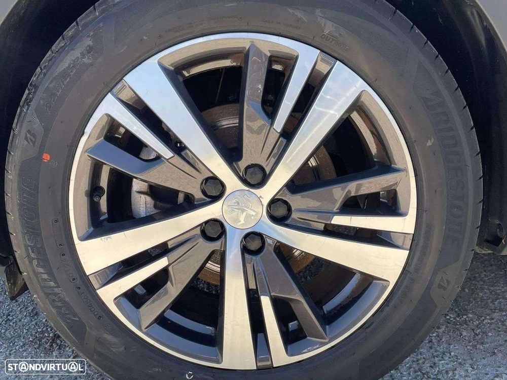 Peugeot 5008 1.5 BlueHDi Allure Pack - 18