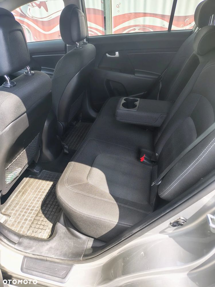 Kia Sportage - 16