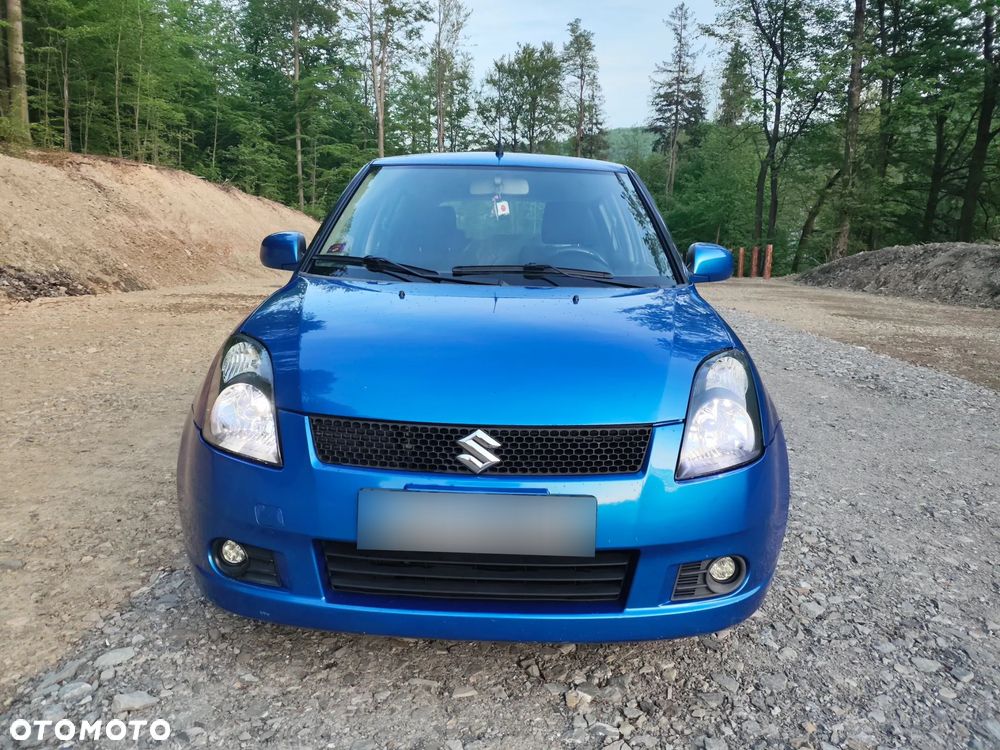 Suzuki Swift 1.3 DDiS 16v GLX - 8
