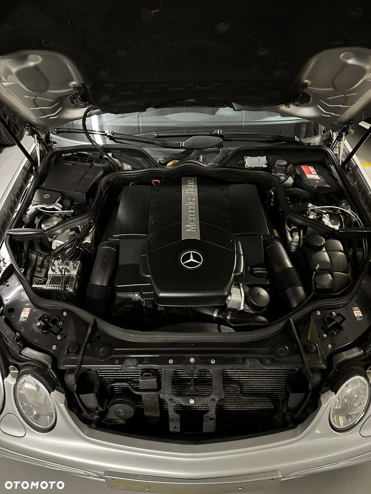 Mercedes-Benz Klasa E 500 Avantgarde - 19