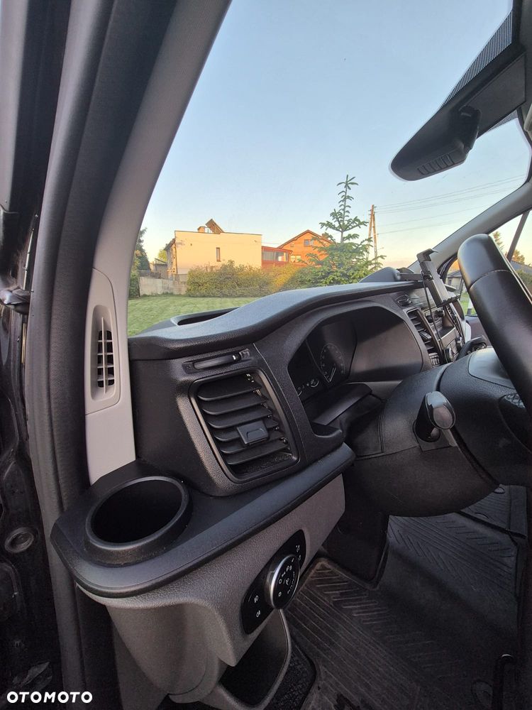 Ford TRANSIT CUSTOM - 9