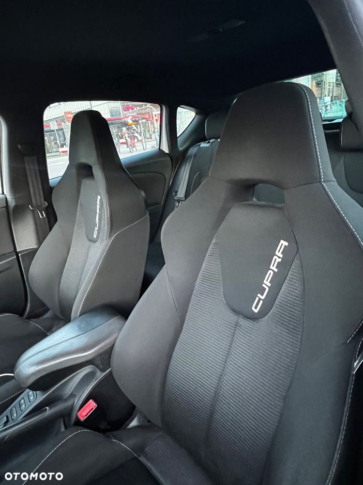 Seat Leon 2.0 T FSI Cupra - 8