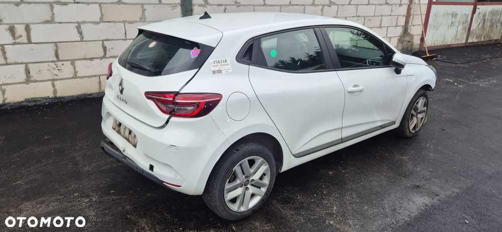 Renault Clio 1.5 dCi Energy Limited 2018 - 8