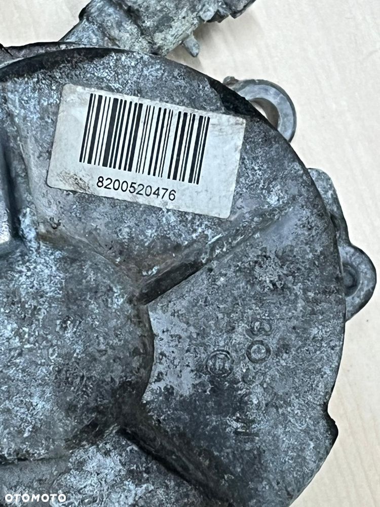 Pompa wakum 8200520476 M9R782 Opel Vivaro Renault Trafic 2.0 DCi 84kW 114PS - 2