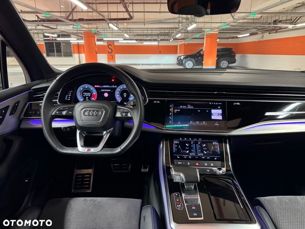 Audi Q7 - 11