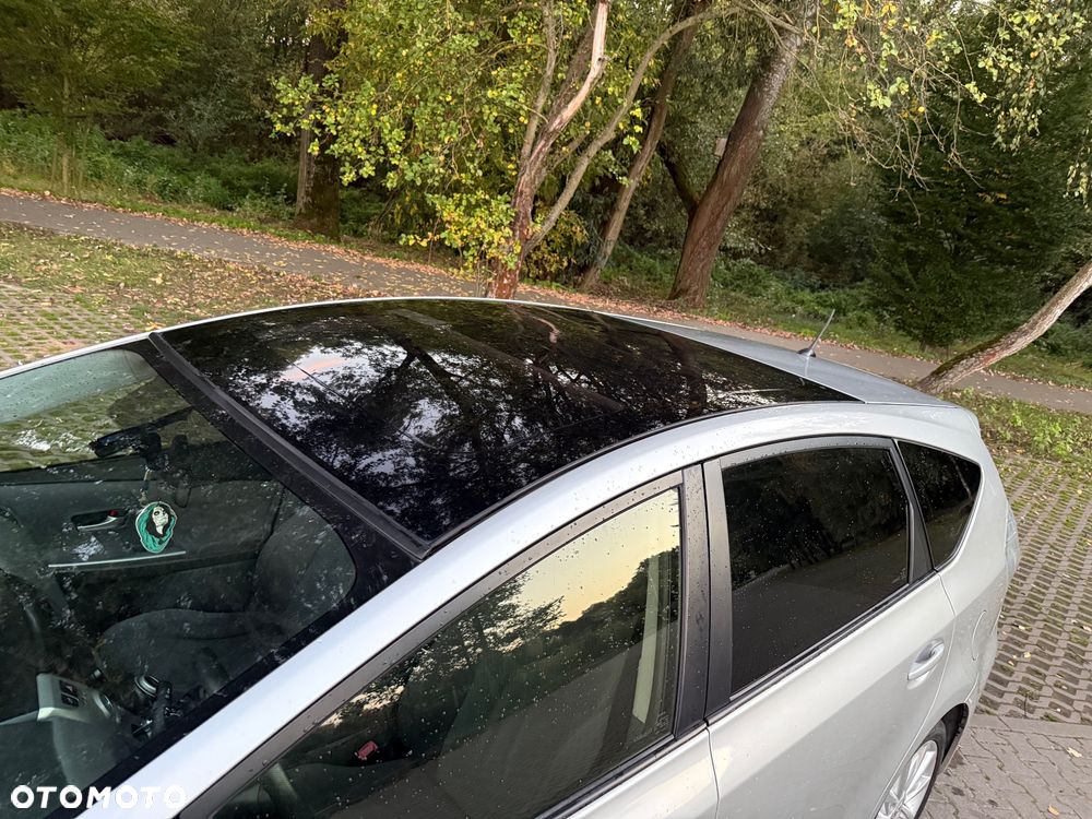 Toyota Prius+ - 17