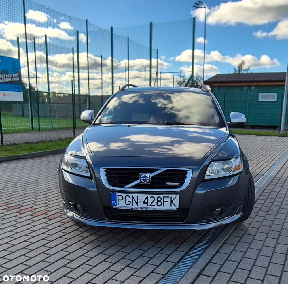 Volvo V50 2.0D R-Design Momentum - 4