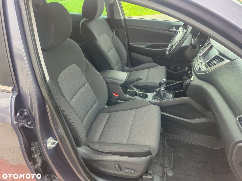 Hyundai Tucson 2.0 CRDi 4WD Advantage - 23