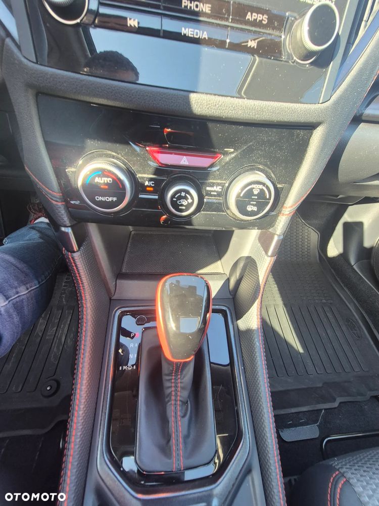 Subaru Forester 2.0XT Lineartronic Sport - 34