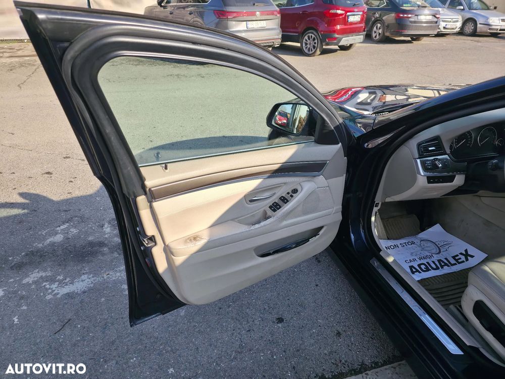 BMW Seria 5 530d xDrive Aut. Modern Line - 10