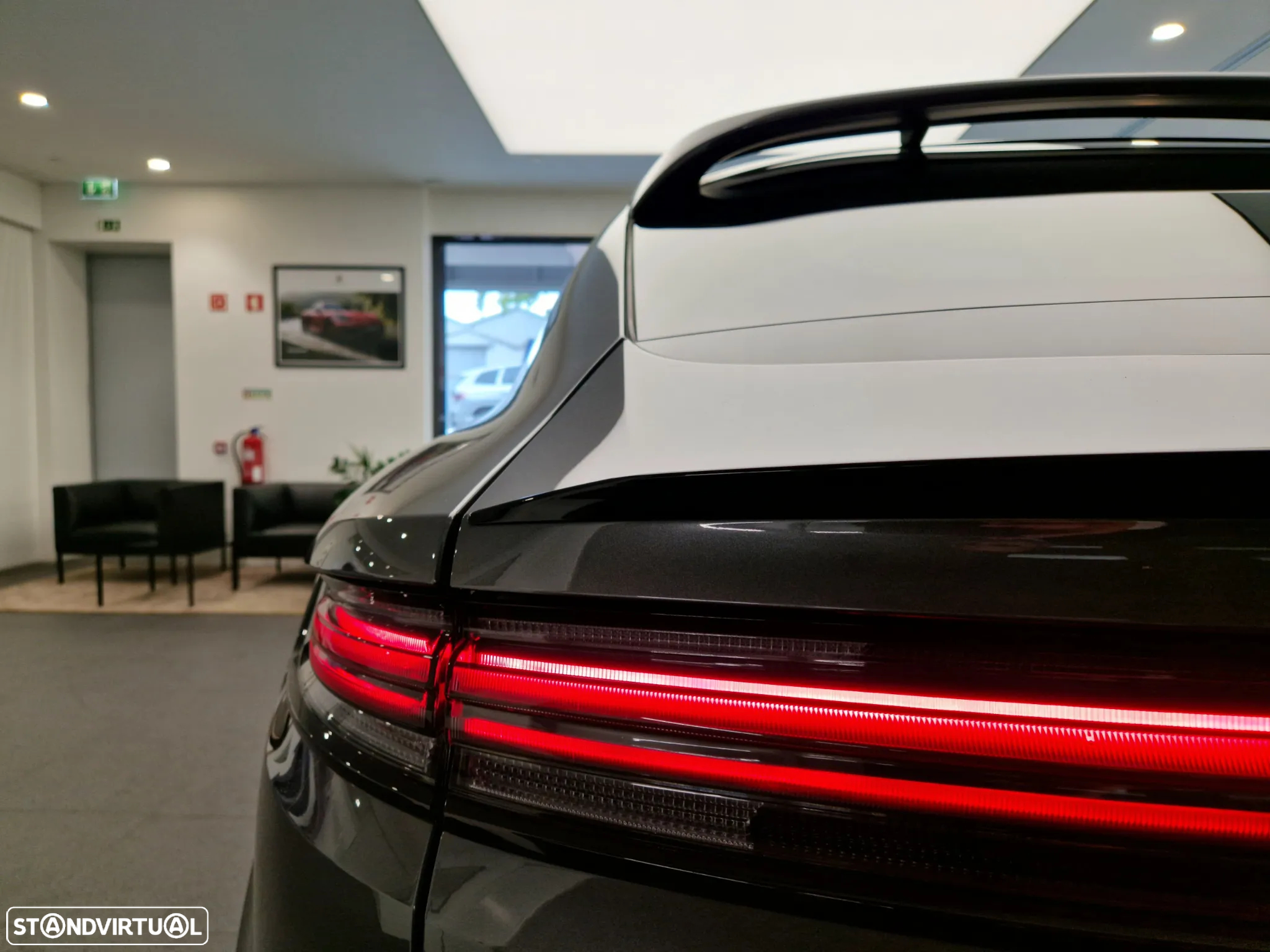 Porsche Cayenne Coupé E-Hybrid - 4